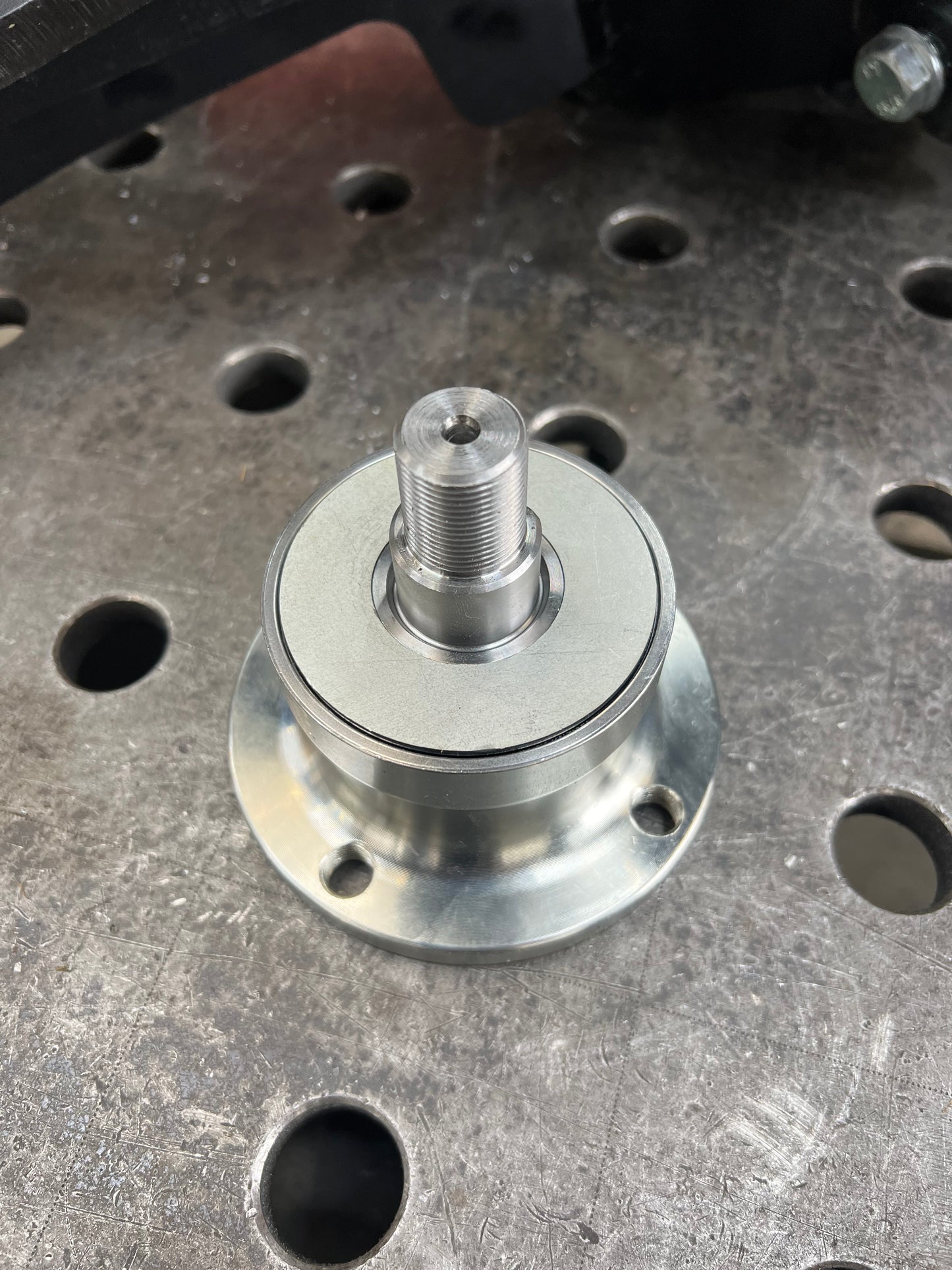 Palier 4 trous 98mm